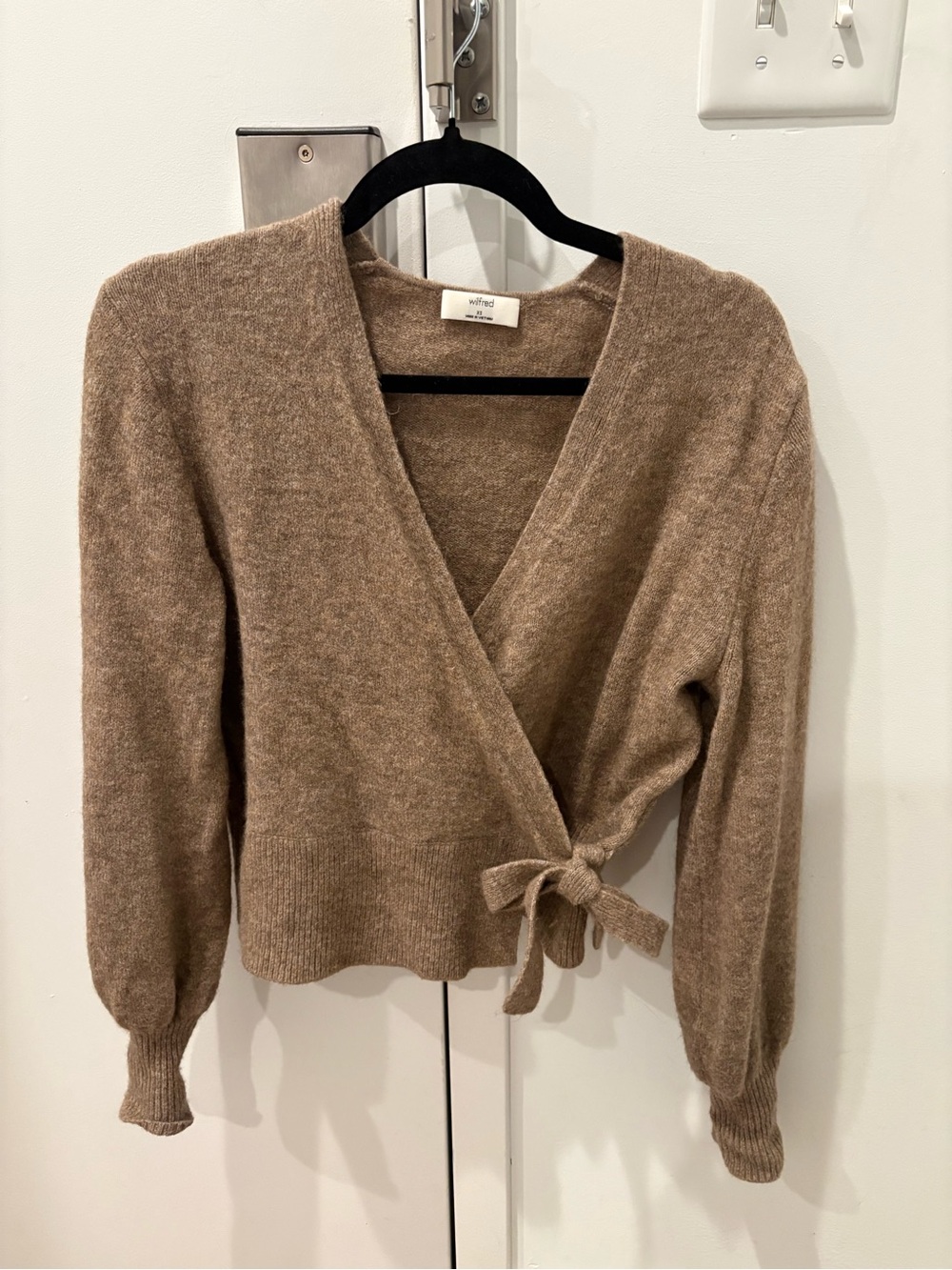 Aritzia Softspoke Cassidy Sweater